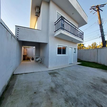Sobrado Frente Ao Sesc, Wifi 300Mb, 2 Vagas Auto, Cozinha, Churrasqueira, Moderno E Reformado Bertioga Pokoj fotografie