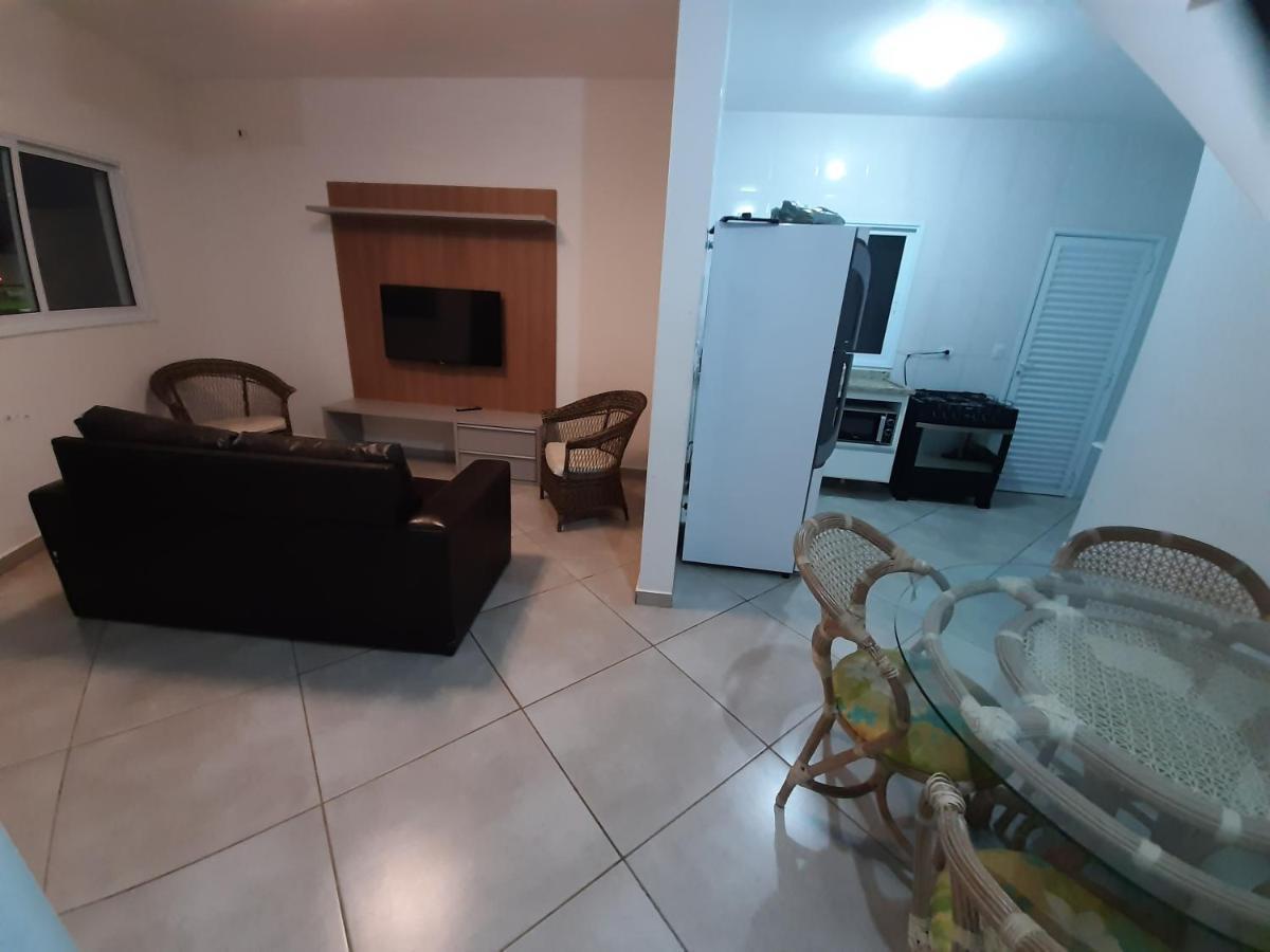 Sobrado Frente Ao Sesc, Wifi 300Mb, 2 Vagas Auto, Cozinha, Churrasqueira, Moderno E Reformado Bertioga Exteriér fotografie